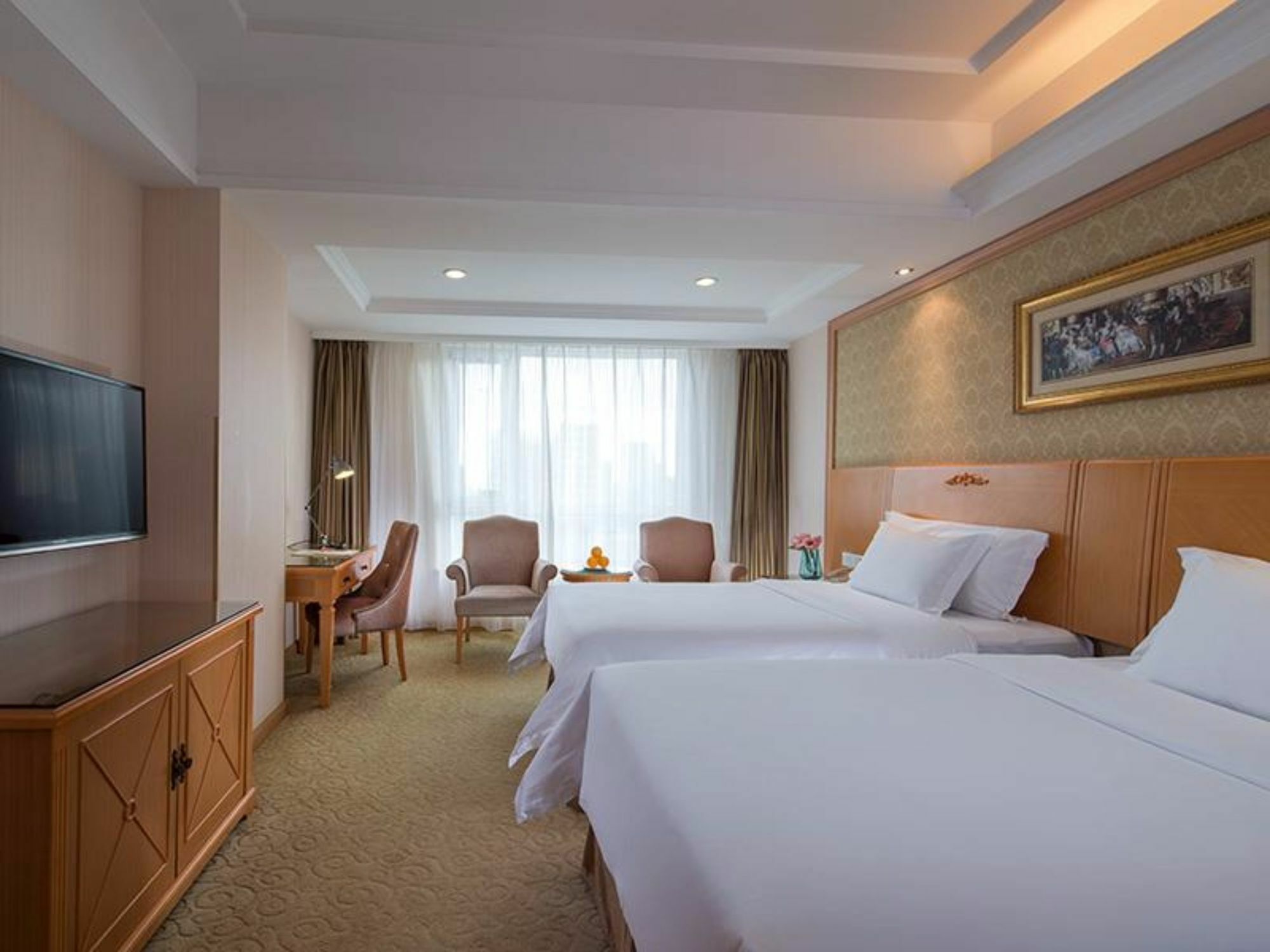 Vienna International Hotel Shenyang Railway Station Exteriör bild